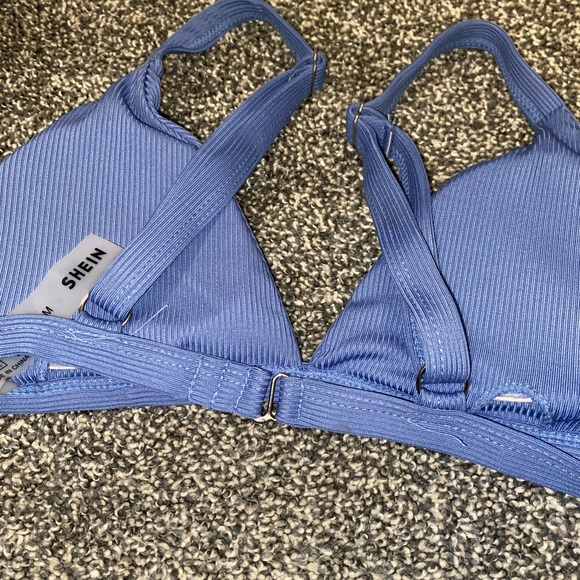 NEW w/out tags! Never worn Shein bikini set - Picture 2 of 4